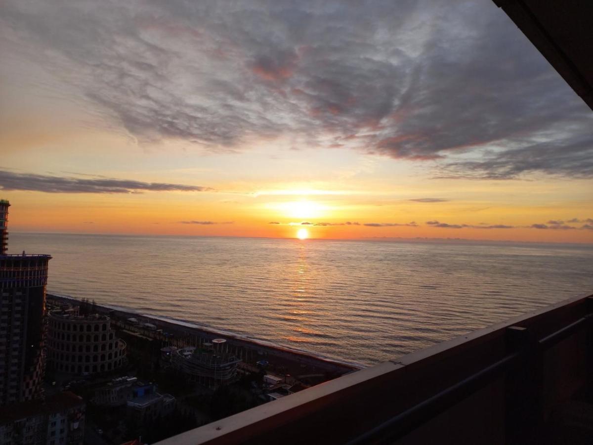 Orbi City, Batumi, Georgia Esterno foto
